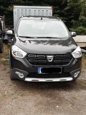 Dacia Lodgy Stepway Selection Blue dCi 115, снимка 5