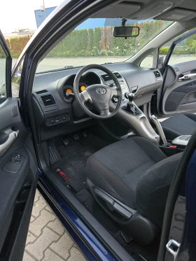 Toyota Auris УНИКАТ- 1.4., ПОДГРЕВ, КСЕНОН - 7499 лв. - 92746953 11