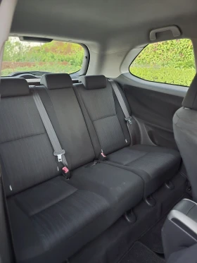 Toyota Auris УНИКАТ- 1.4., ПОДГРЕВ, КСЕНОН - 7499 лв. - 92746953 13