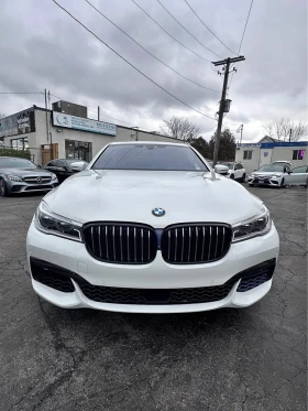 BMW 750 M PACK * PANO * HARMAN * ОБДУХВАНЕ * CARFAX *  - 22500 € / 44006.17 лв. - 93220793 3