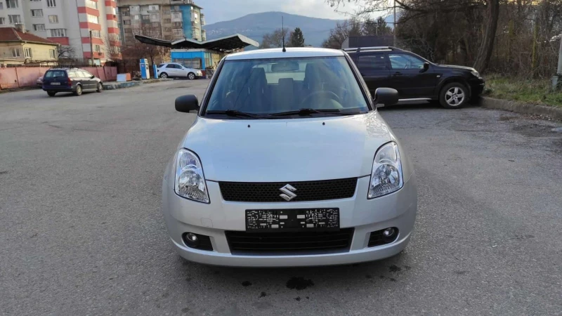 Suzuki Swift 1.3 DIZEL EURO4, снимка 3 - Автомобили и джипове - 46837924