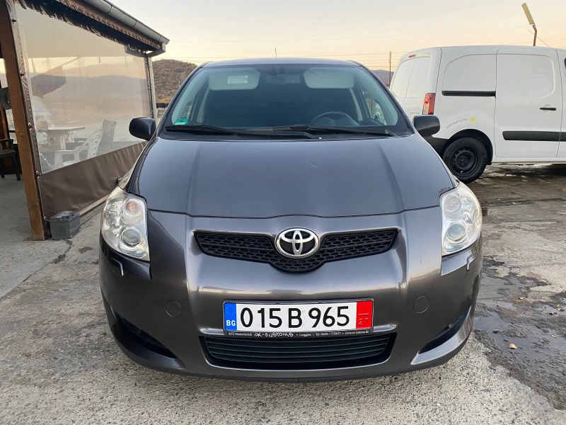 Toyota Auris 2.0 D4D, снимка 2 - Автомобили и джипове - 47930696