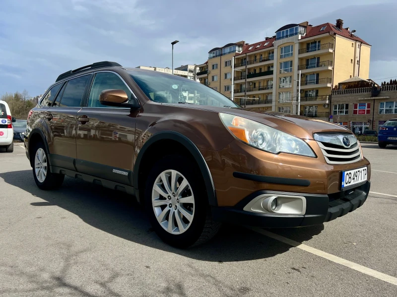 Subaru Outback 2.5 парктроник/подгреви/LPG, снимка 1 - Автомобили и джипове - 49510634