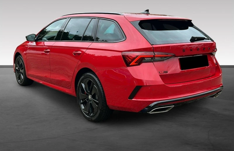 Skoda Octavia RS* 2.0 TSI* DSG* PLUG-IN* DISTR* KEYLESS* , снимка 5 - Автомобили и джипове - 51202363
