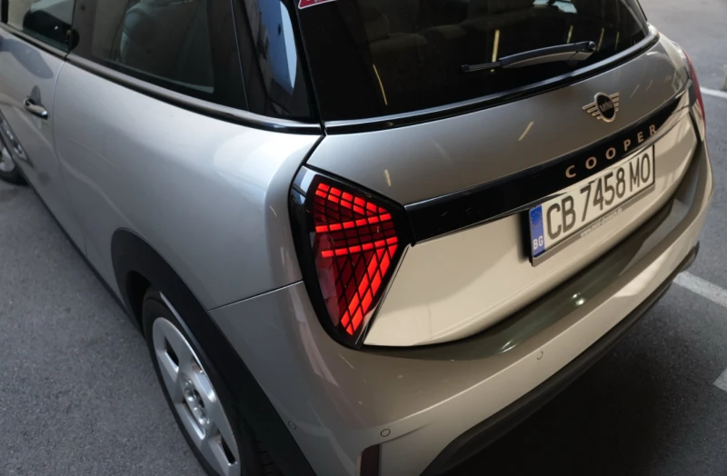 Mini Cooper Cooper C, снимка 7 - Автомобили и джипове - 52345097