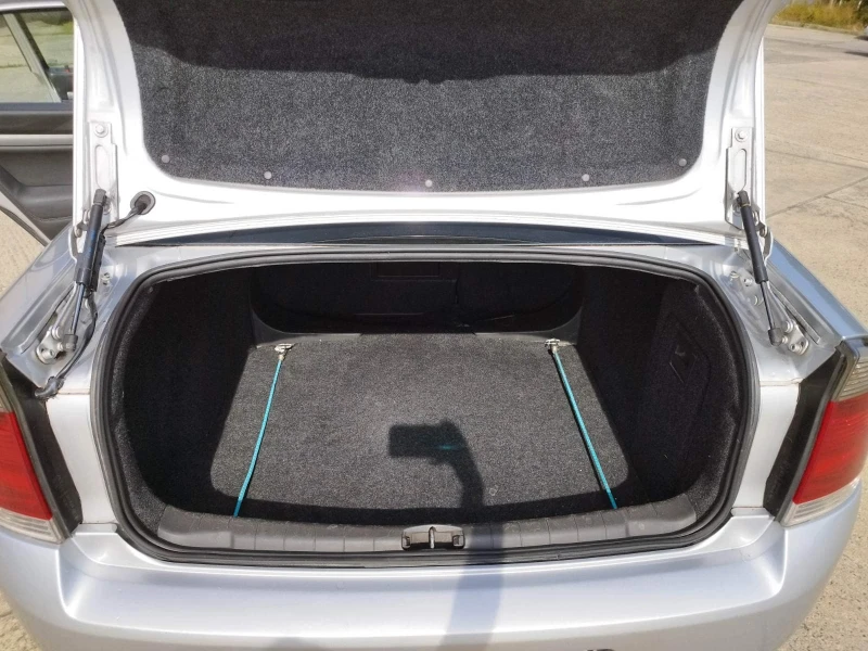 Opel Vectra, снимка 8 - Автомобили и джипове - 51718950