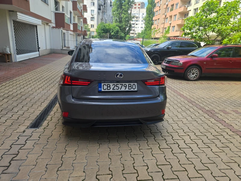 Lexus IS 300 IS300  hybrid  232к.с 4?4, снимка 5 - Автомобили и джипове - 52287530