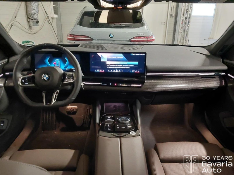 BMW 520 i Touring M Sport Paket Steptronic, снимка 6 - Автомобили и джипове - 52726720