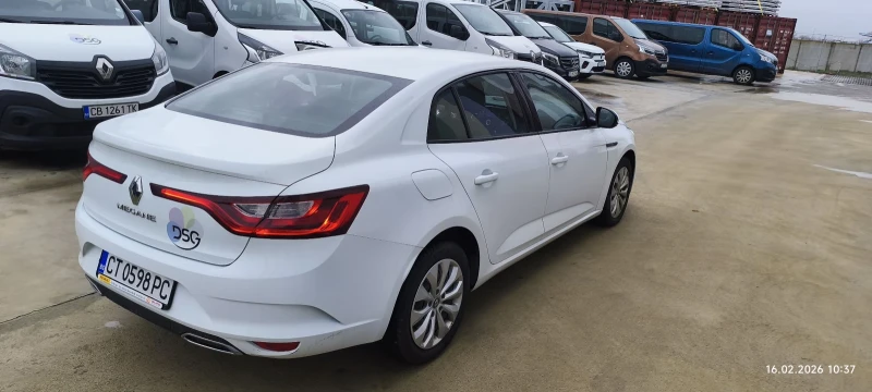 Renault Megane, снимка 9 - Автомобили и джипове - 53499568