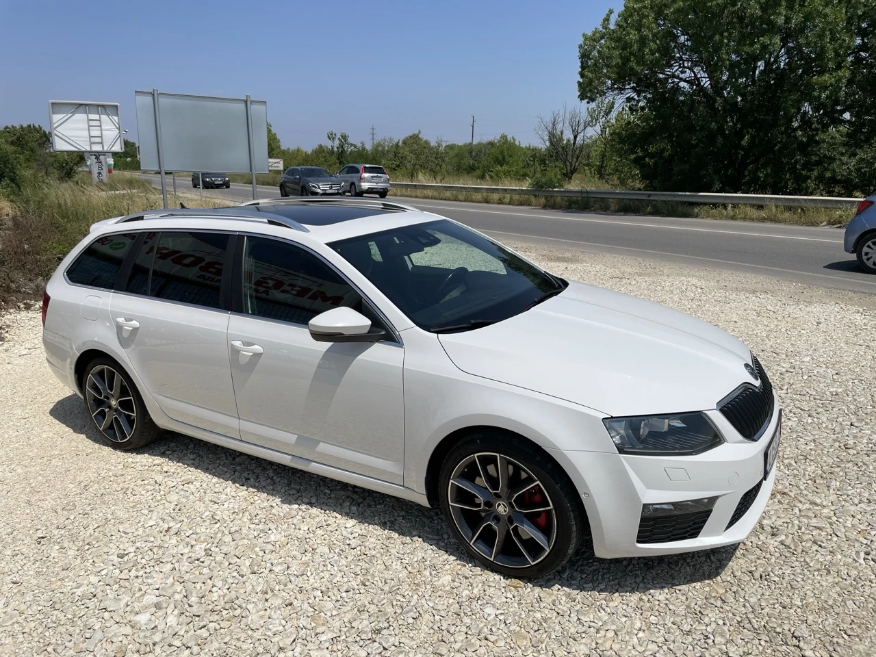 Skoda Octavia 2.0 VRS, FULL! Distronic, Самопаркиране, Печка, DS, снимка 4 - Автомобили и джипове - 56019957