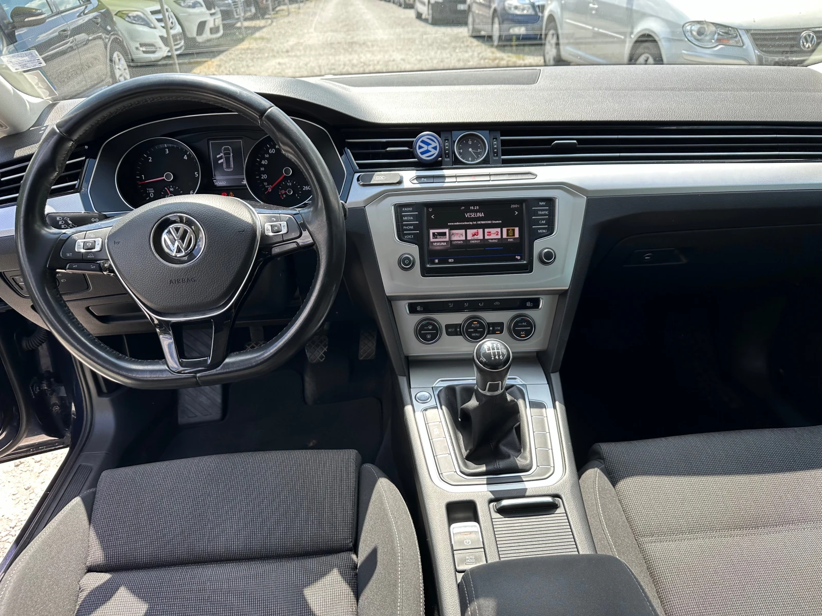 VW Passat  - изображение 10