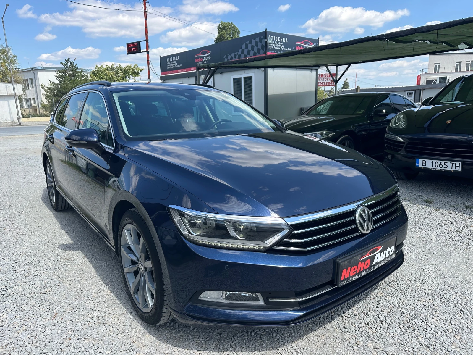 VW Passat - [1] 