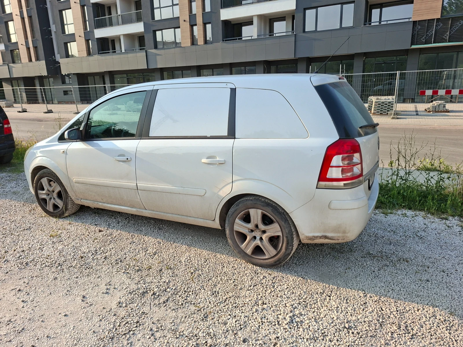 Opel Zafira  - изображение 3
