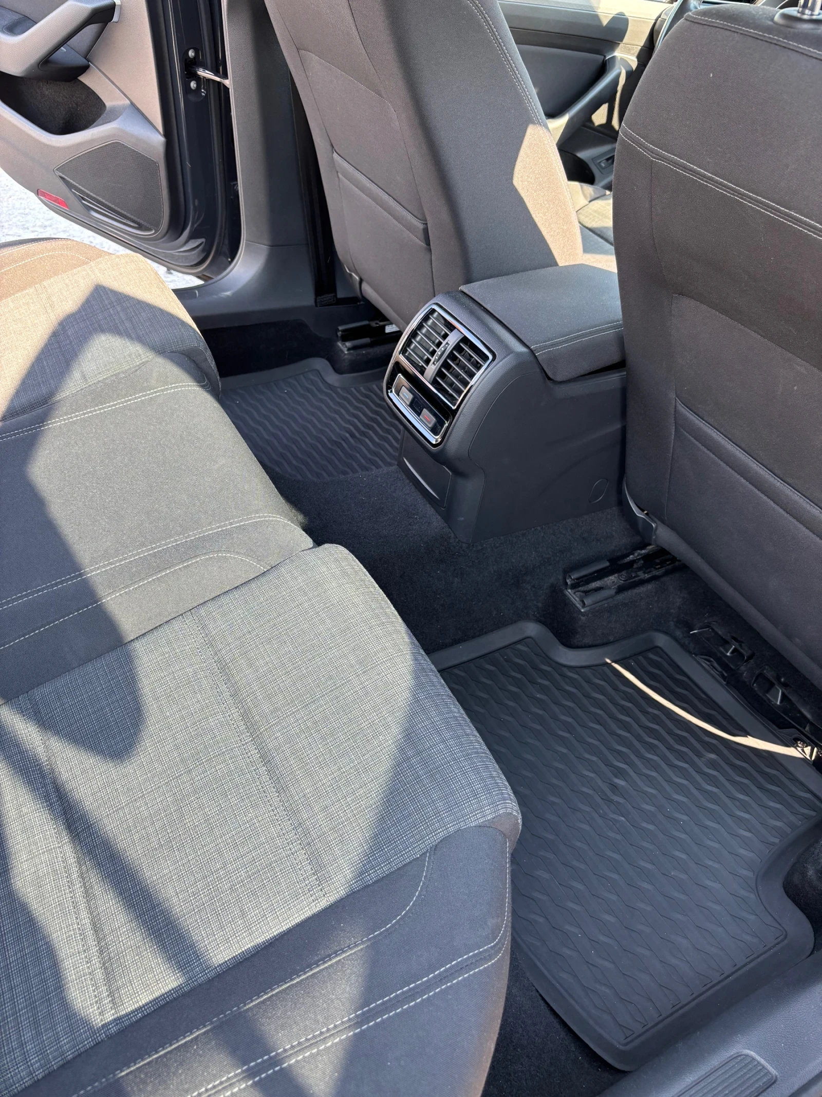 VW Passat  - изображение 6