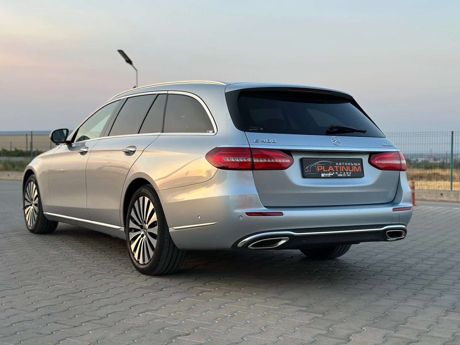 Mercedes-Benz E 400 4matic 50000 км - изображение 3