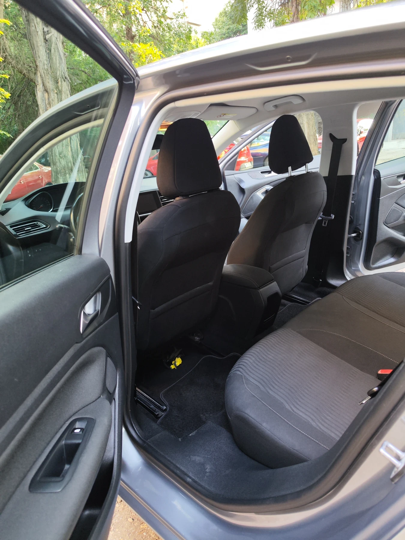 Peugeot 308 Active 1.6 e-HDI 120 BVM6 EURO6 - изображение 9