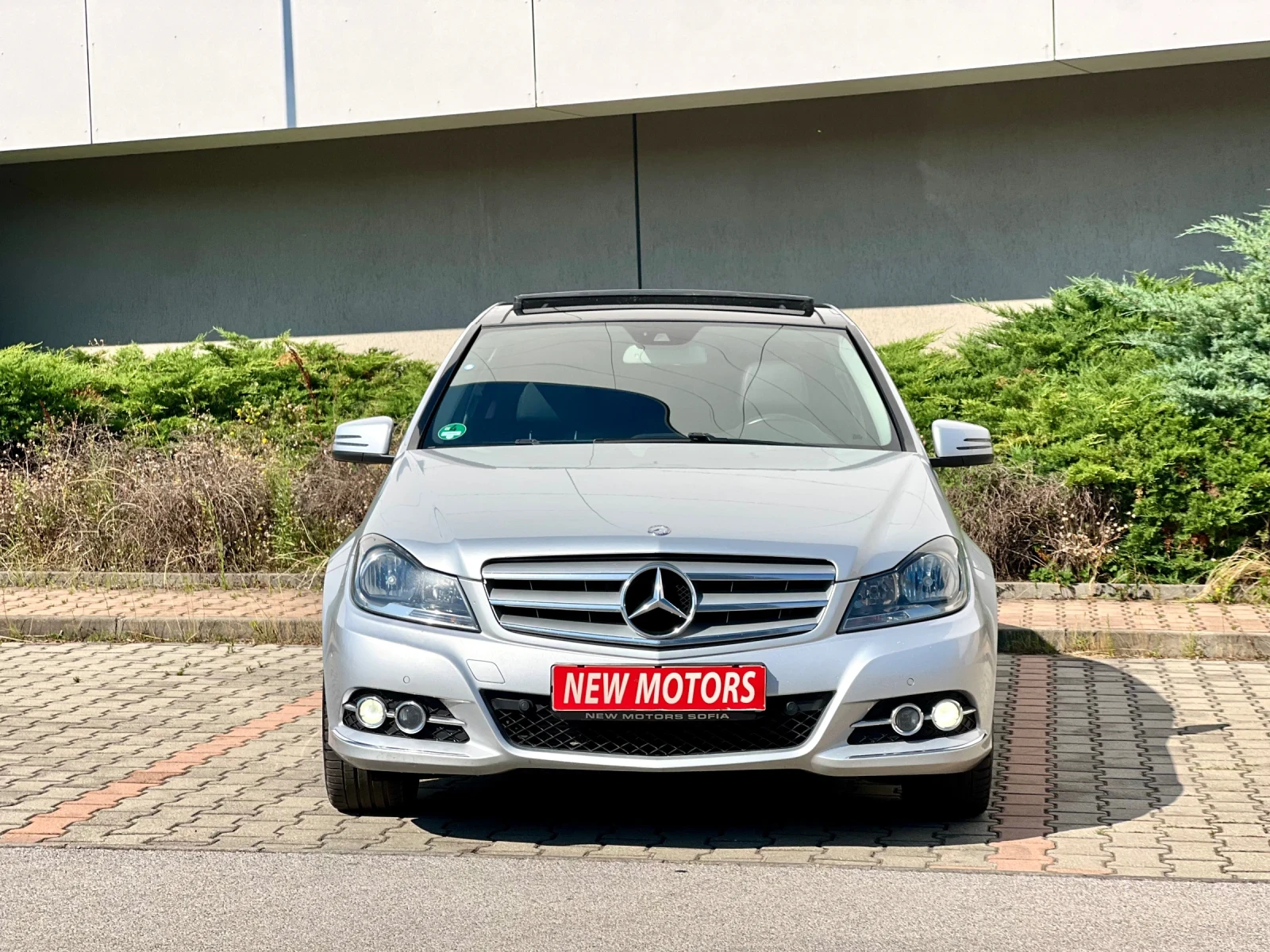 Mercedes-Benz C 220 CDI-Avangarde-Лизинг през Уникредит по 360лв - изображение 2