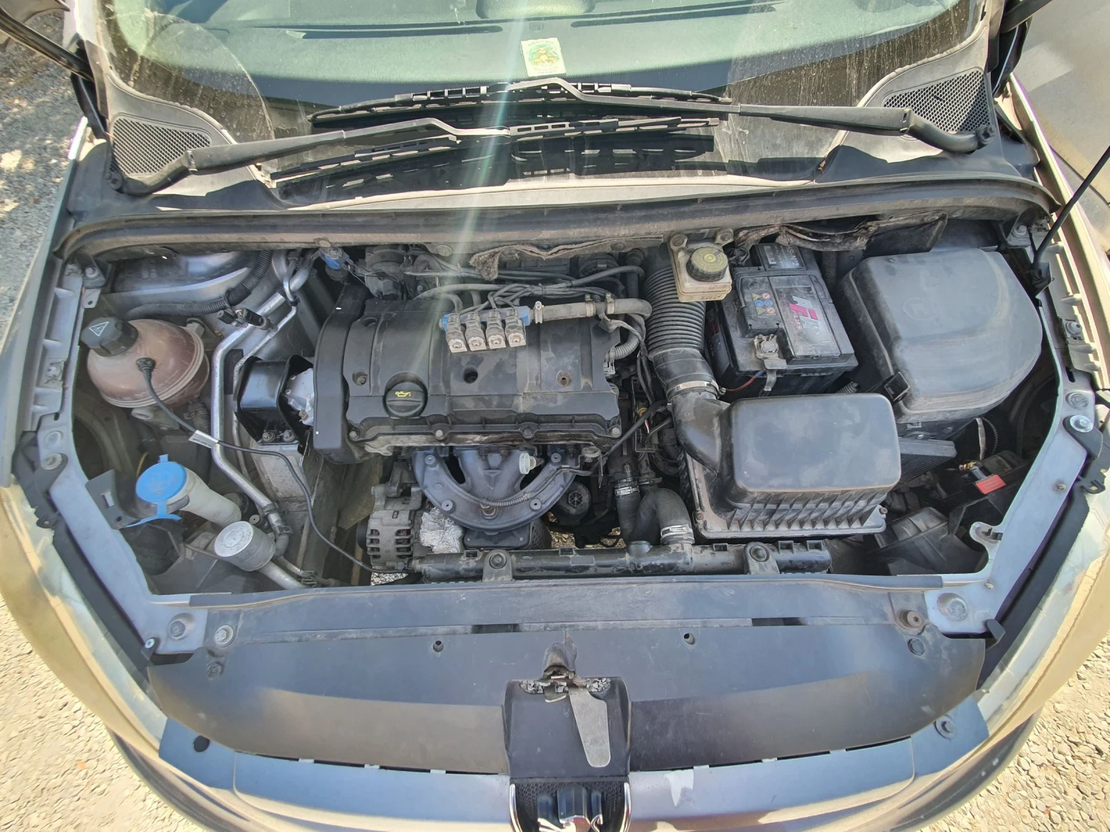 Peugeot 307 1.6  - изображение 8