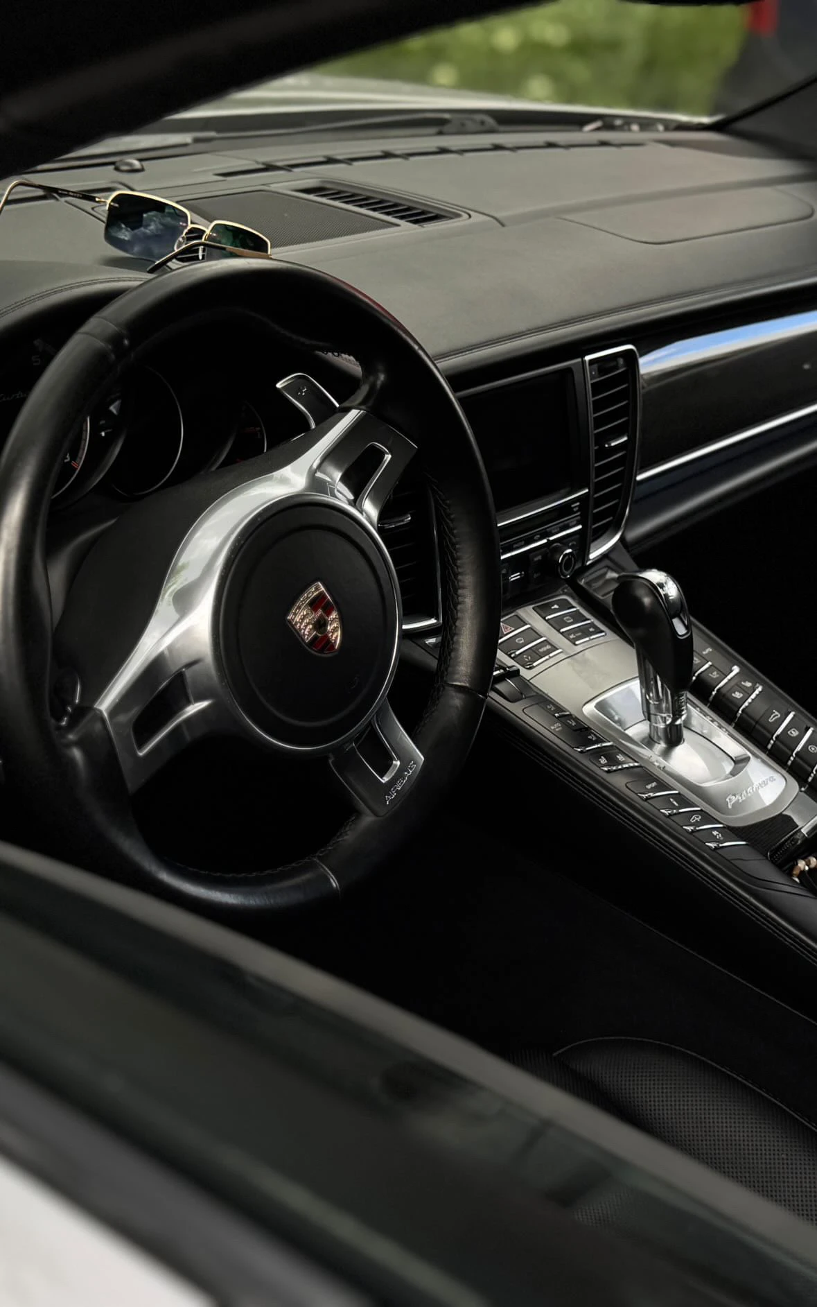 Porsche Panamera Turbo - изображение 4