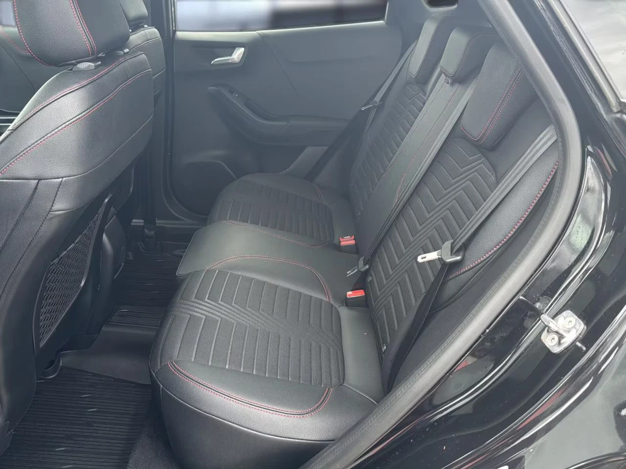 Ford Puma 1.0MHEV/155HP/ST-LINE X/PANO/CAM/B&O/LED/619g | Mobile.bg   14