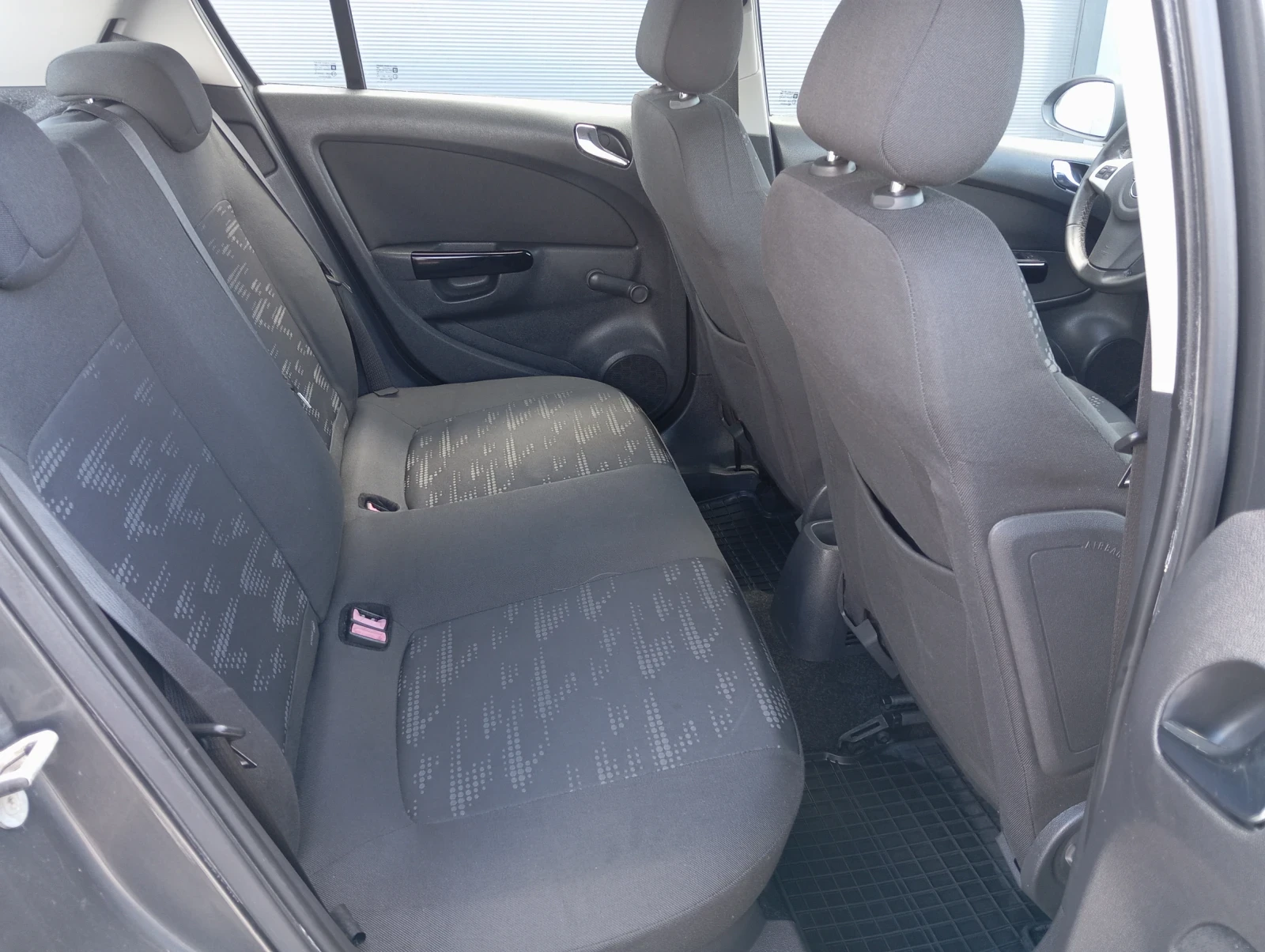 Opel Corsa 1.2i ������  | Mobile.bg � ����������� 10