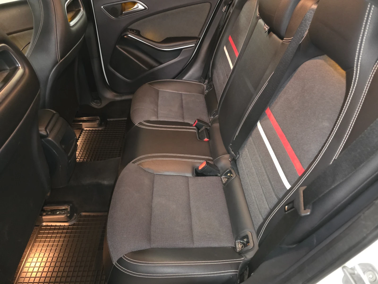 Mercedes-Benz A 180 А180, снимка 7 - Автомобили и джипове - 54165750