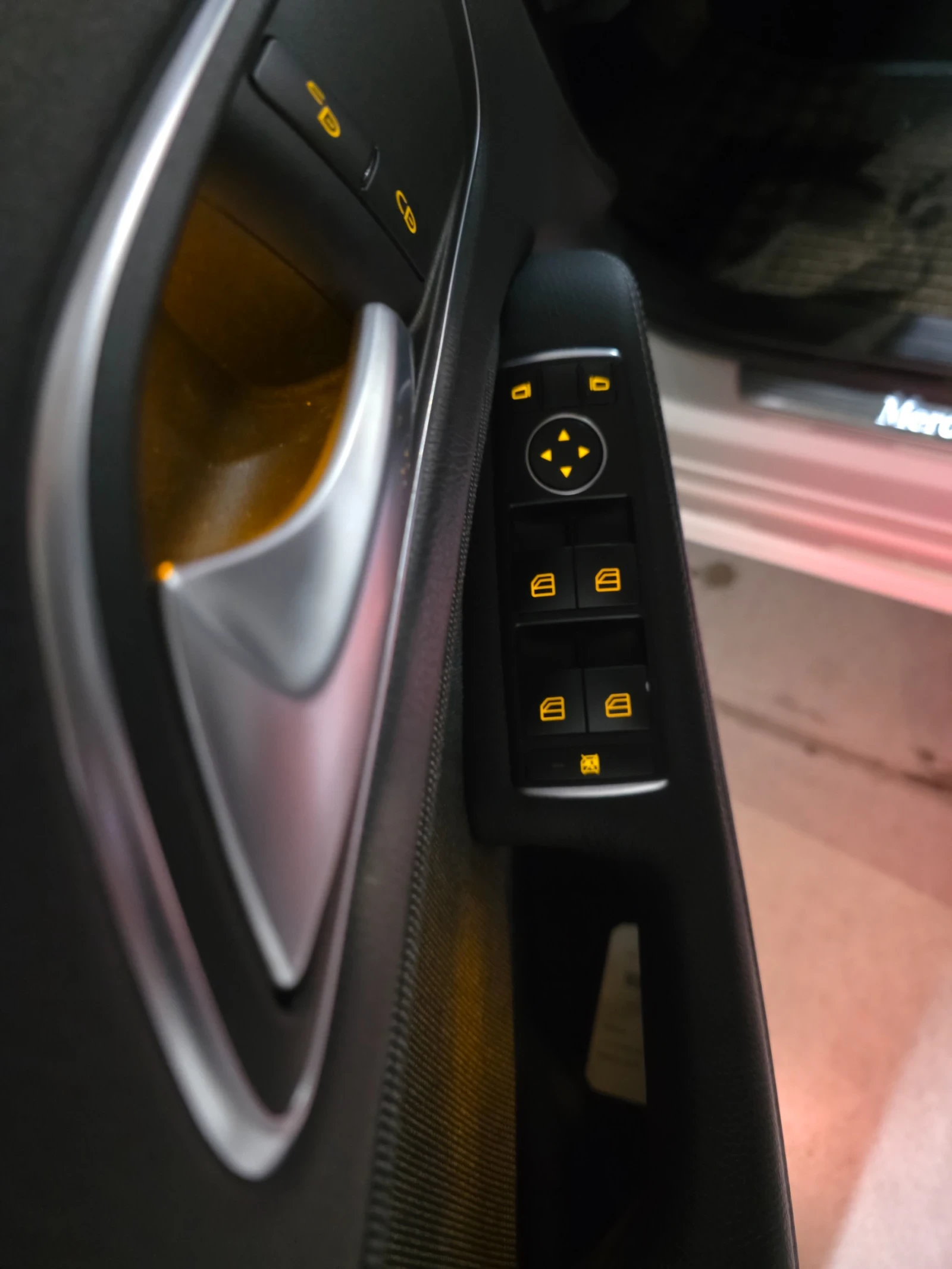 Mercedes-Benz A 180 А180, снимка 10 - Автомобили и джипове - 54165750