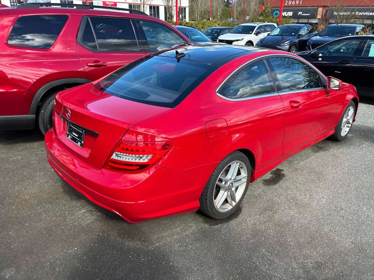 Mercedes-Benz C 250 * CARFAX * ШИБИДАХ * KEYLESS * КЛИП НА МОТОРА, снимка 4 - Автомобили и джипове - 54215423