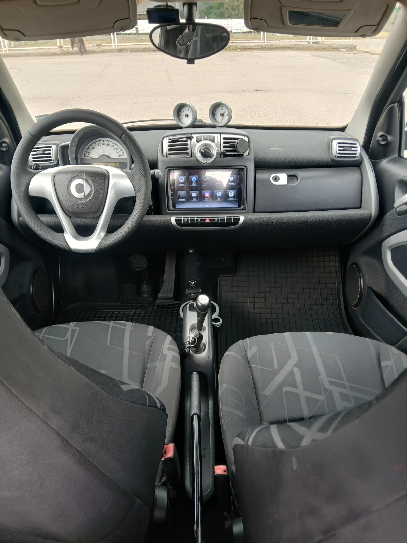 Smart Fortwo, снимка 7 - Автомобили и джипове - 54526109