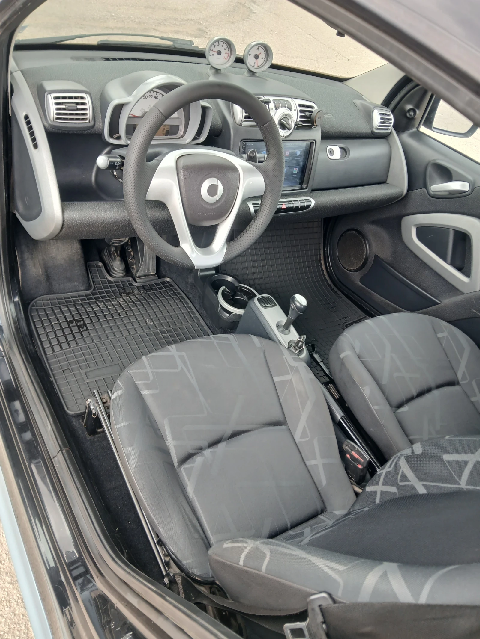Smart Fortwo, снимка 6 - Автомобили и джипове - 54526109