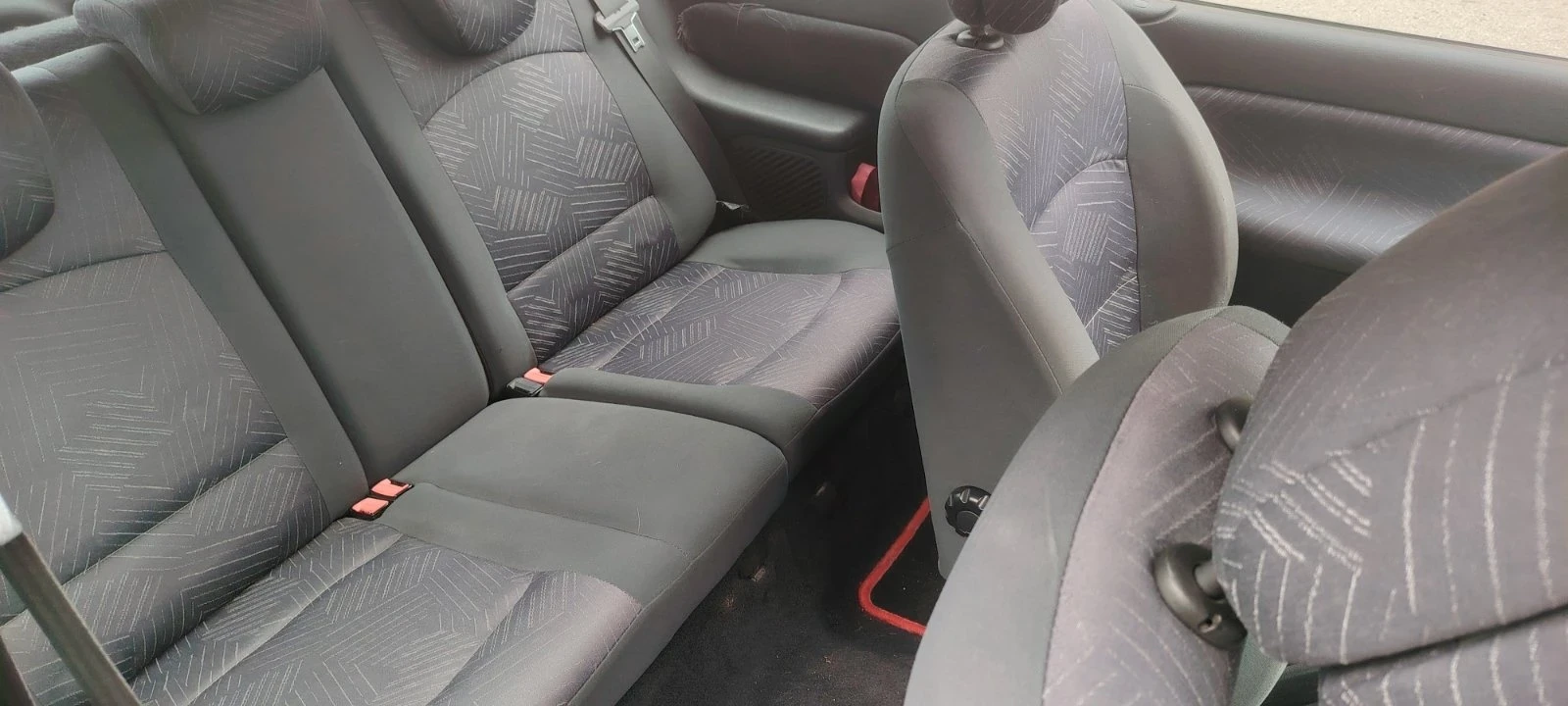 Renault Clio, снимка 5 - Автомобили и джипове - 54645663