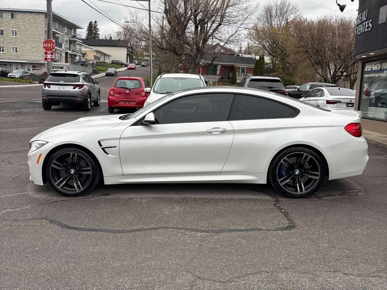 BMW M4 * 2dr Cpe * АВТОКРЕДИТ БЕЗ ПЪРВОНАЧАЛНА ВНОСКА* , снимка 2 - Автомобили и джипове - 55096525