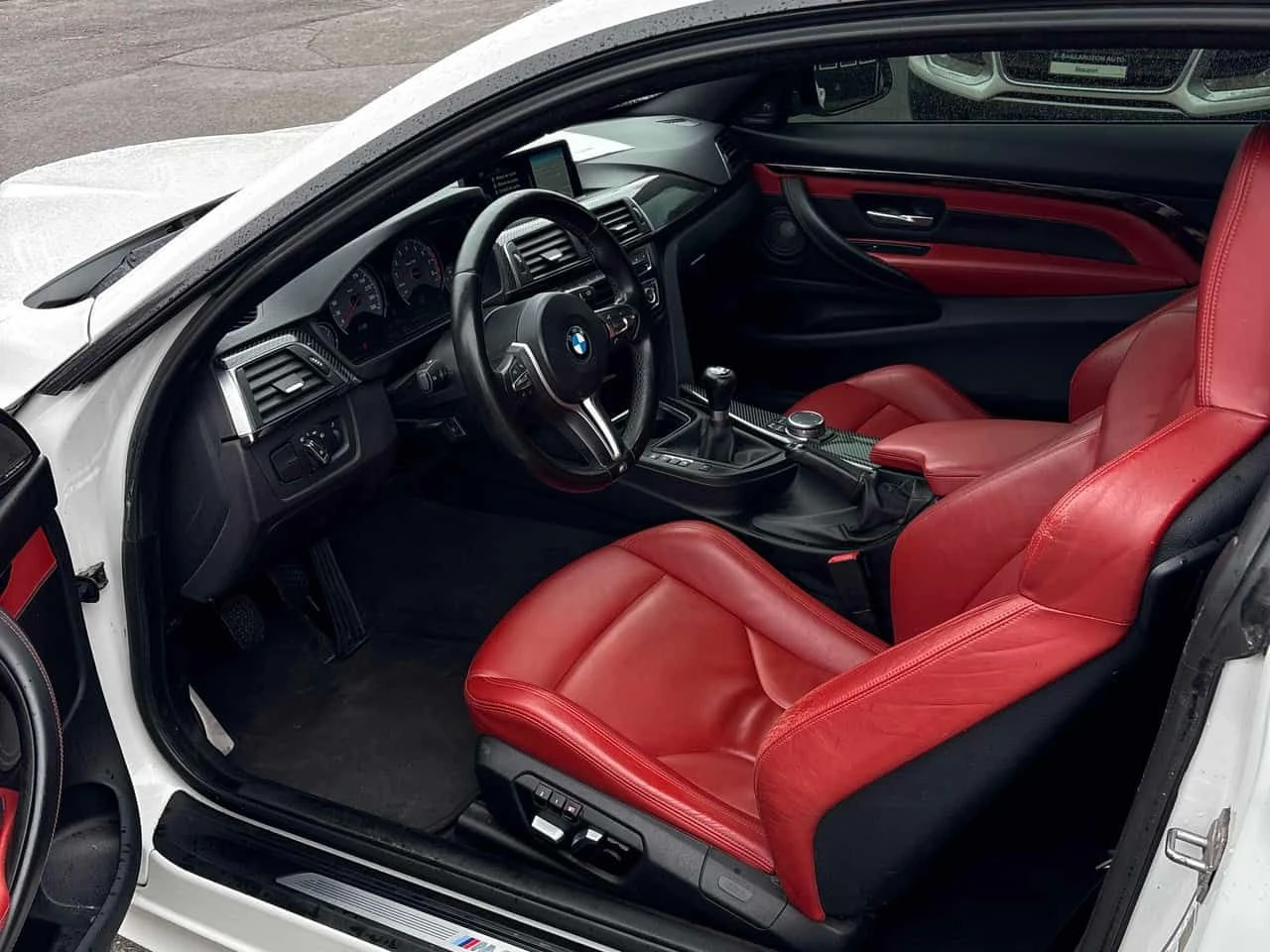 BMW M4 * 2dr Cpe * АВТОКРЕДИТ БЕЗ ПЪРВОНАЧАЛНА ВНОСКА* , снимка 5 - Автомобили и джипове - 55096525