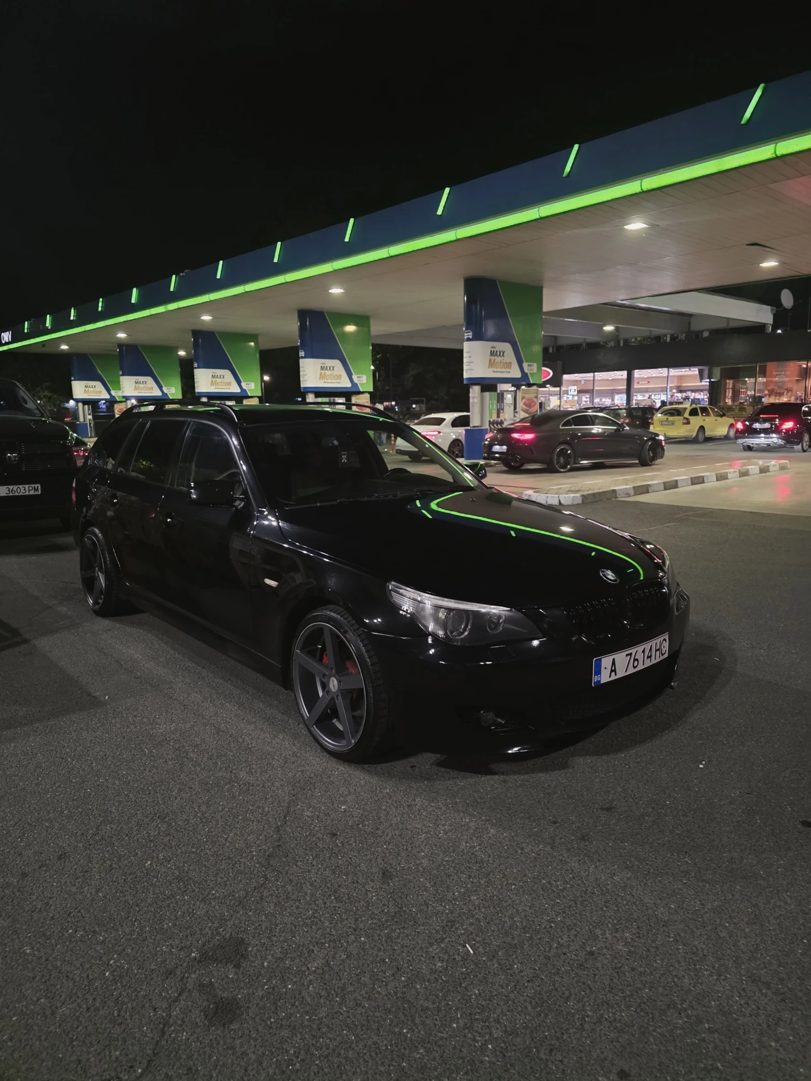 BMW 530, снимка 14 - Автомобили и джипове - 55164571