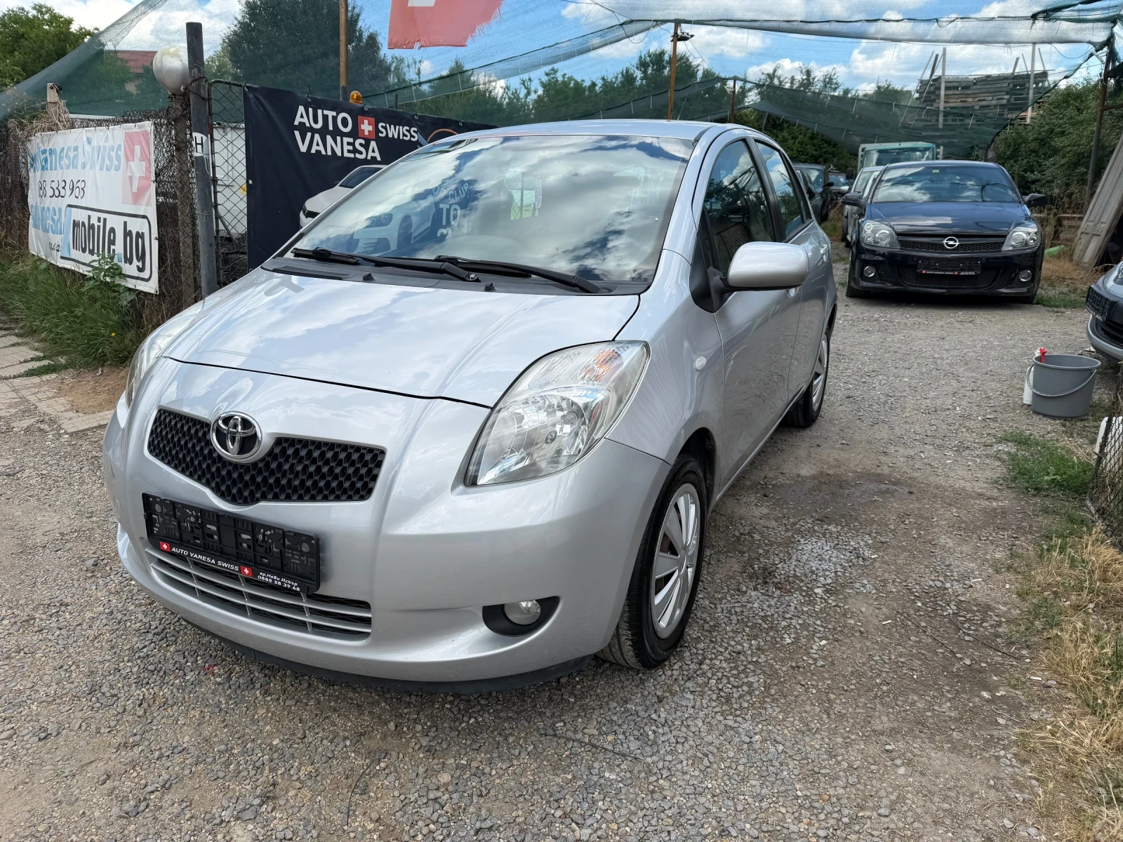 Toyota Yaris 1.3 - Automat 