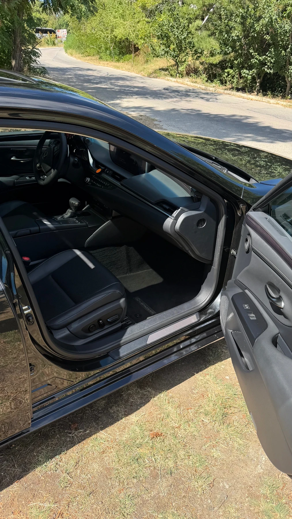 Lexus ES, снимка 12 - Автомобили и джипове - 55773339