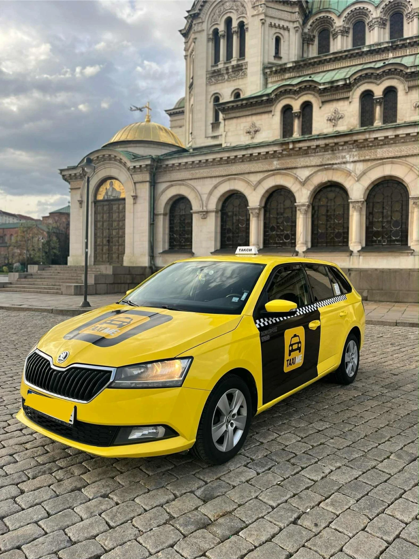 Skoda Fabia 1.0 MPi, снимка 4 - Автомобили и джипове - 56287773