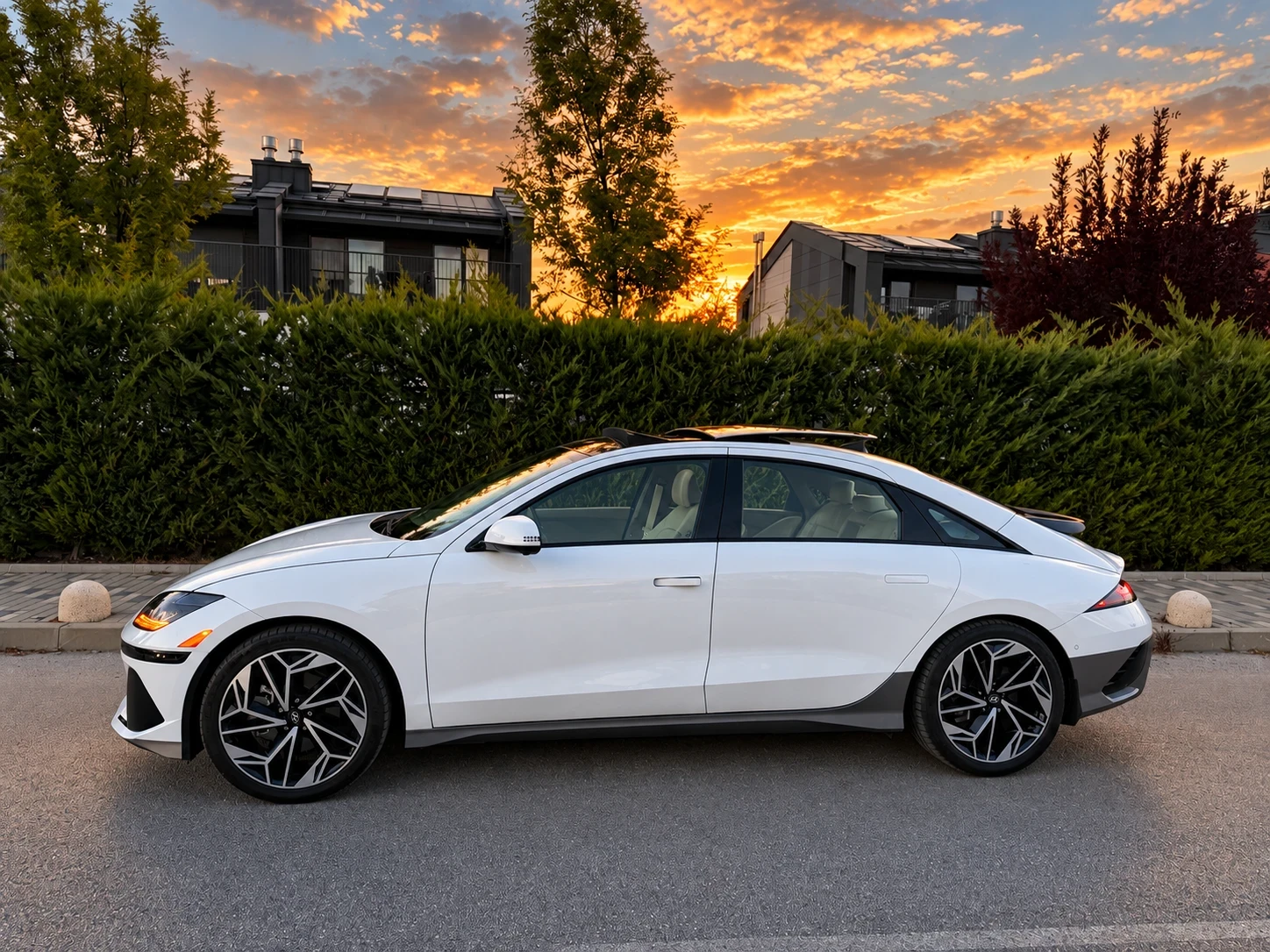 Hyundai Ioniq 6, снимка 4 - Автомобили и джипове - 56424932