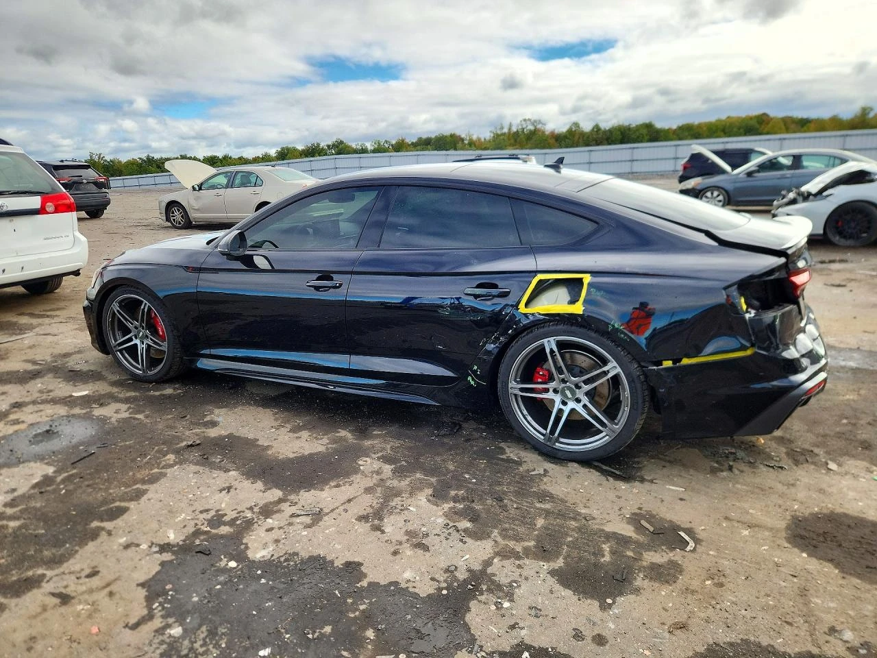 Audi Rs5 QUATTRO* АЛКАНТАРА* BUCKET* HUD, снимка 2 - Автомобили и джипове - 56725758