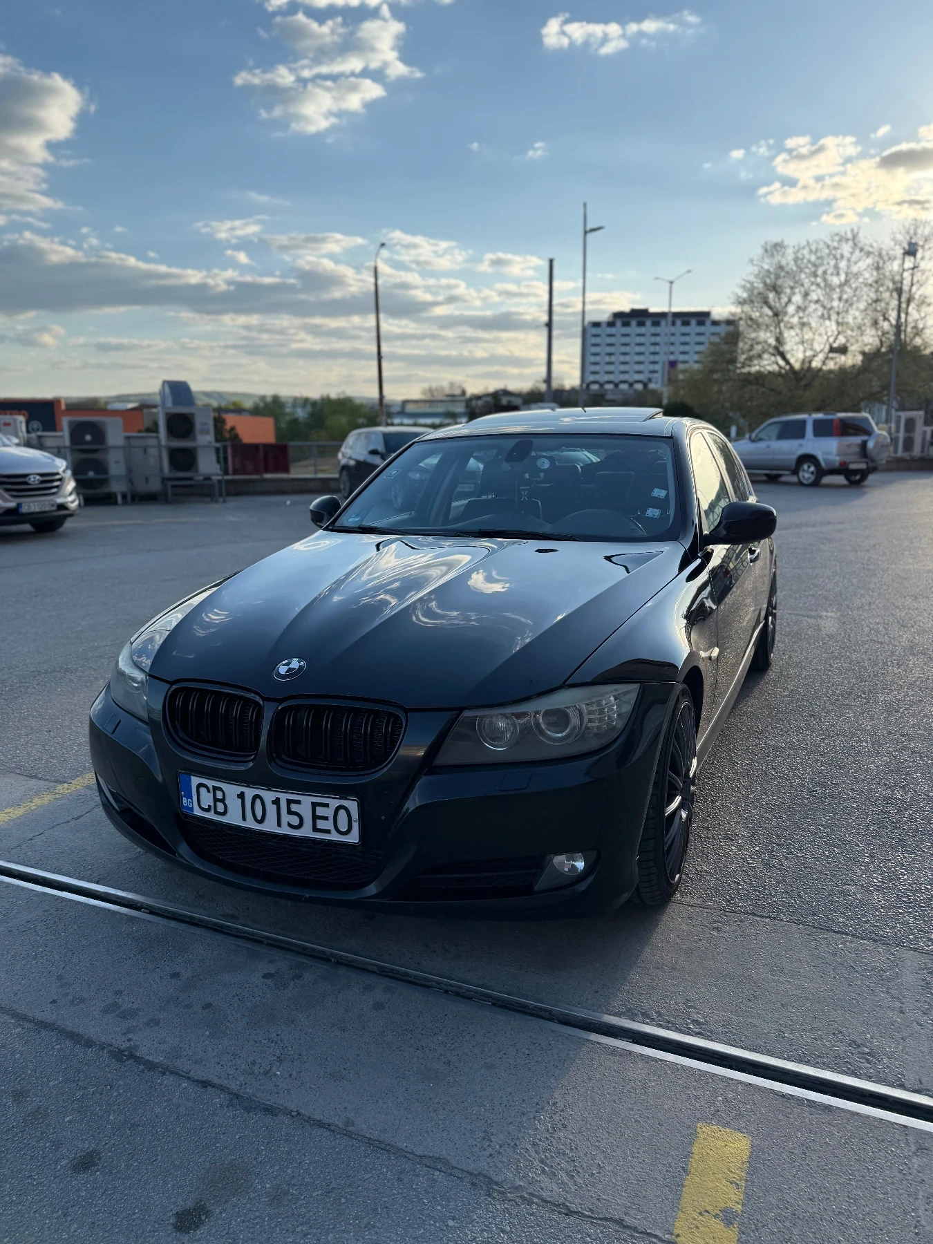 BMW 330 e90 Faclift 330d, снимка 12 - Автомобили и джипове - 56744006