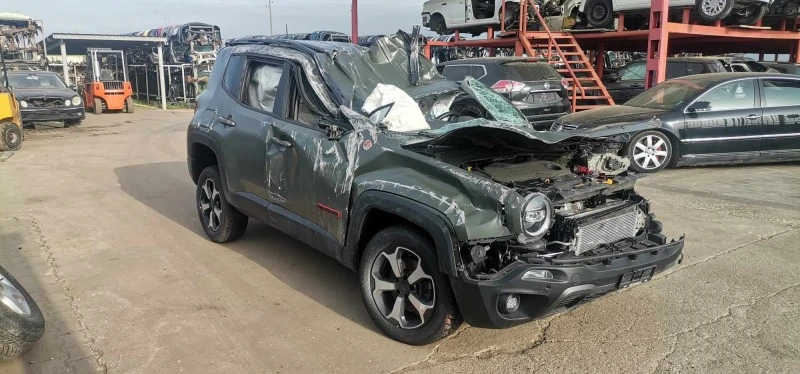 Jeep Renegade 2.0, снимка 2 - Автомобили и джипове - 45315325