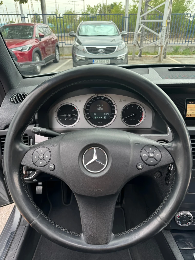 Mercedes-Benz GLK, снимка 15 - Автомобили и джипове - 47673270