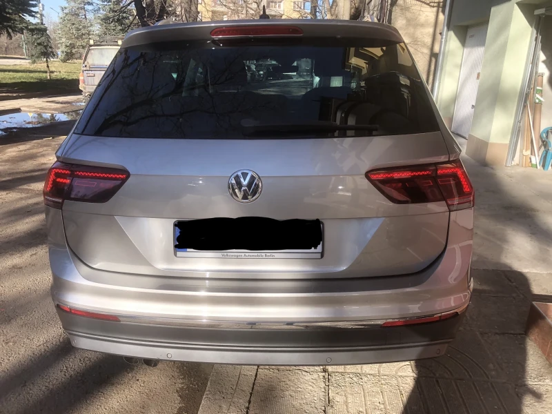 VW Tiguan, снимка 5 - Автомобили и джипове - 48522292