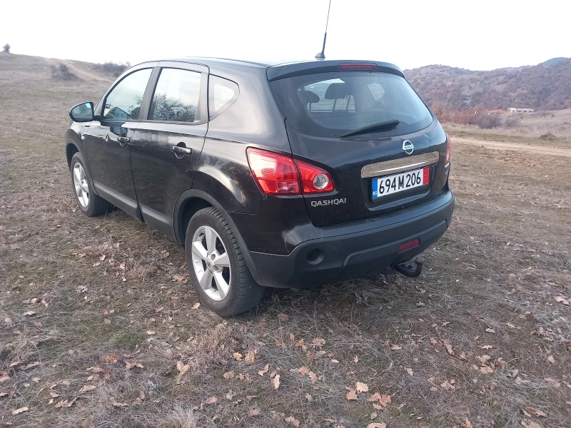 Nissan Qashqai 1.5 DCI, снимка 3 - Автомобили и джипове - 49299899