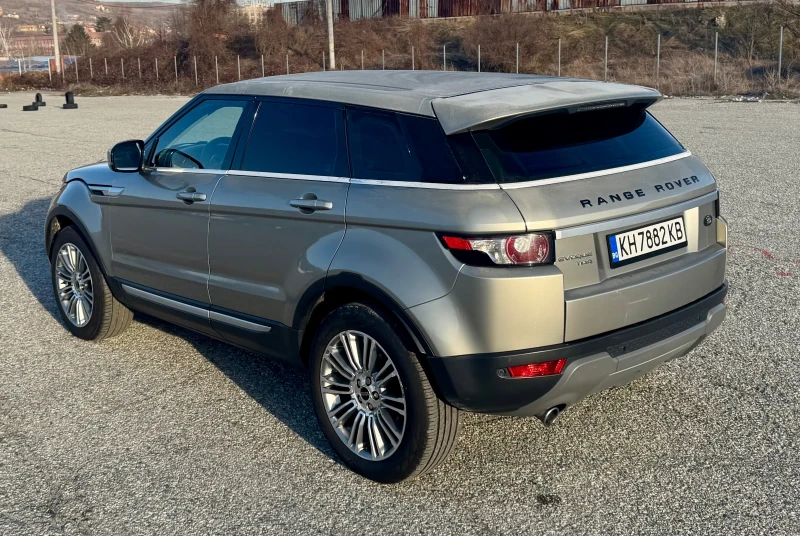 Land Rover Range Rover Evoque 2.2 Дизел Панорама Топ, снимка 5 - Автомобили и джипове - 51380685