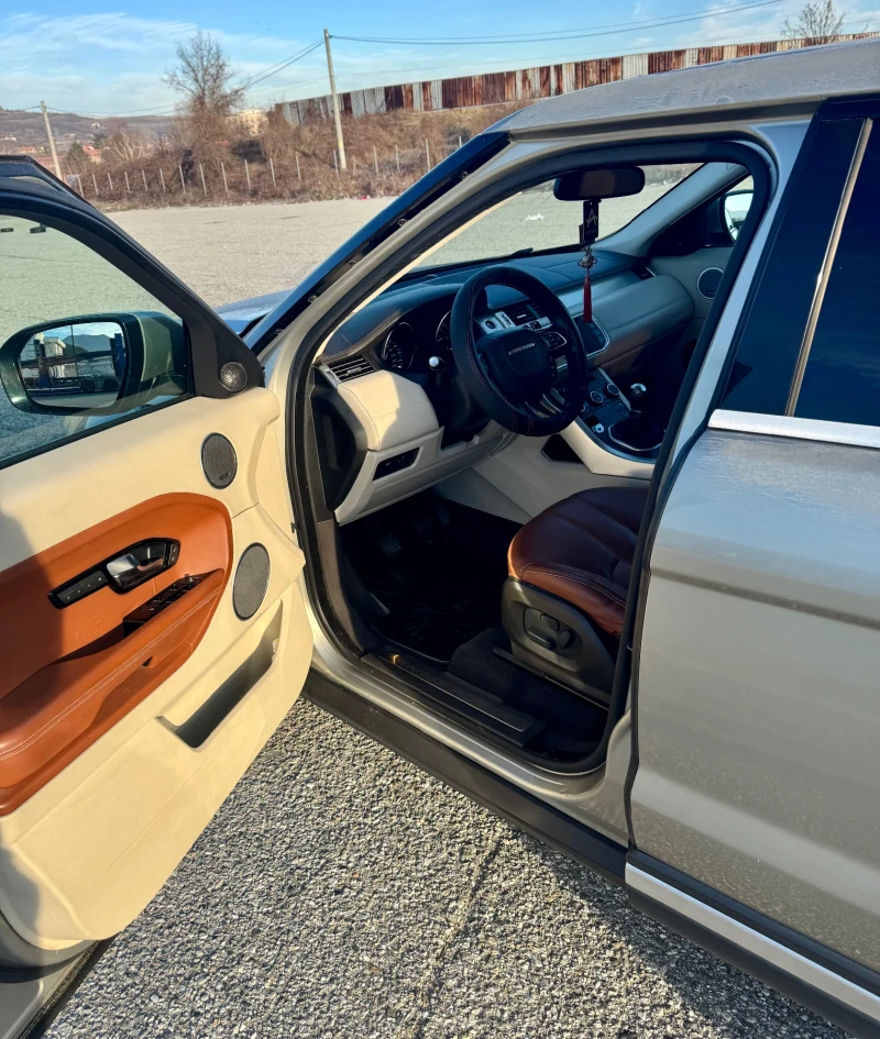 Land Rover Range Rover Evoque 2.2 Дизел Панорама Топ, снимка 6 - Автомобили и джипове - 51380685