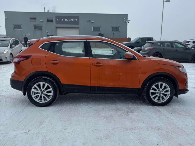 Nissan Qashqai * AWD CVT * CARFAX * ПАНО * ПОДГРЕВИ * KEYLESS, снимка 3 - Автомобили и джипове - 53466290