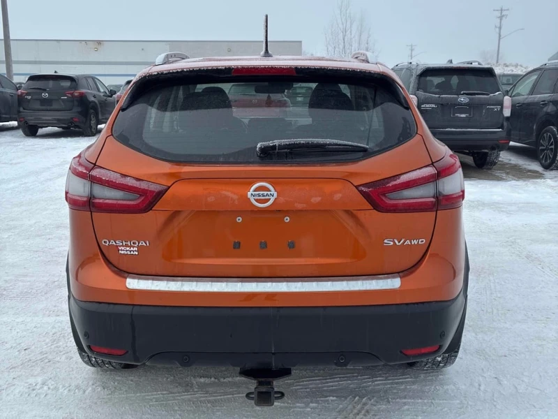 Nissan Qashqai * AWD CVT * CARFAX * ПАНО * ПОДГРЕВИ * KEYLESS, снимка 4 - Автомобили и джипове - 53466290