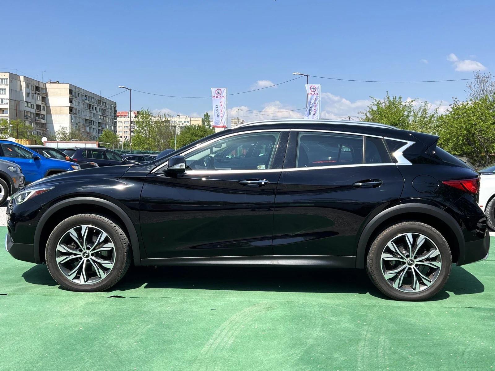 Infiniti QX30 LUXURY AWD - изображение 5