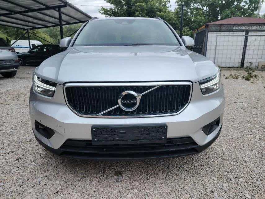Volvo XC40 4х4-АВТОМАТ-2.0D-190кс-176хил.км.-2019г-ПЕРФЕКТЕН! - изображение 2